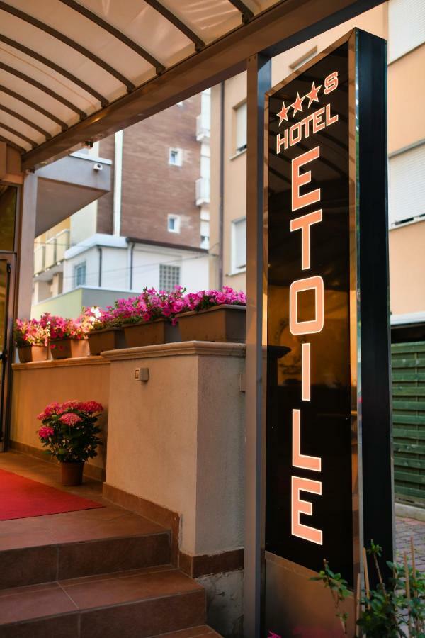 Hotel Etoile Rimini Dış mekan fotoğraf